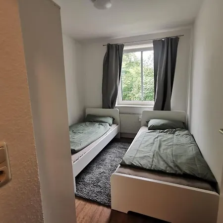 Apartment Aparts - Neue Monteurwohnungen In - Free Wifi & Parking - Ruhige Lage Naehe Schweriner